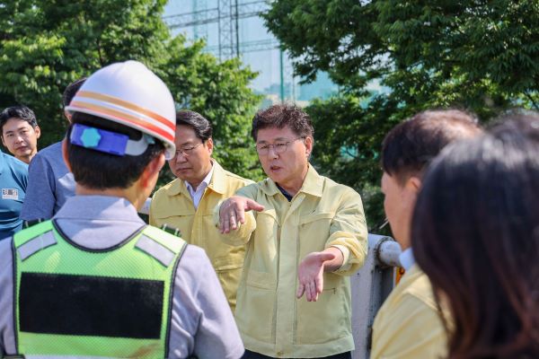한대희 군포시장 당선인, 금정고가차도 긴급보수 현장 점검