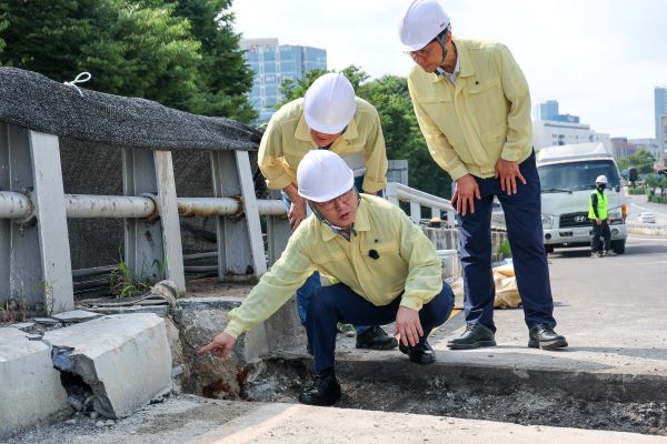 군포시, 금정고가교 긴급 보수 착수, 8월 31일 개통 목표